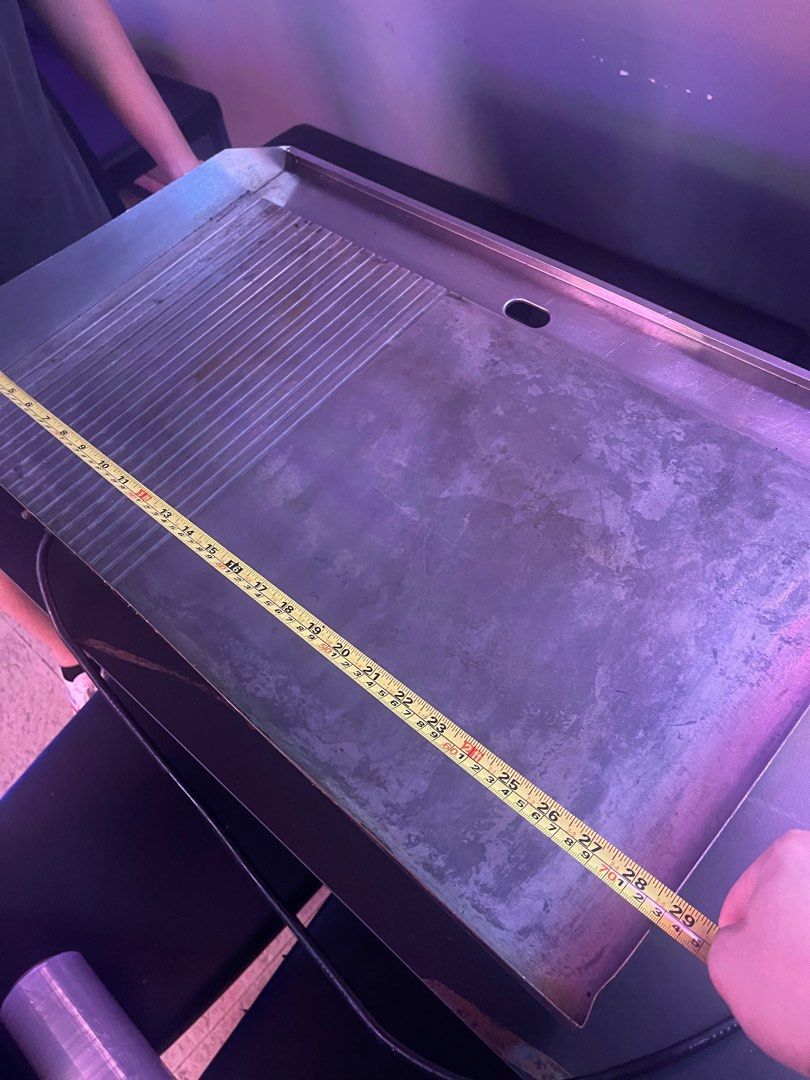 73cm ELECTRIC HOTPLATE HALF GRIDDLE/HALF FLAT, TV & Home Appliances