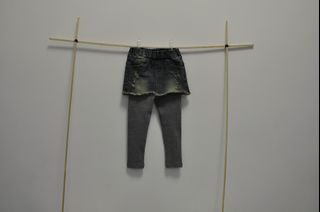 （分類：）位於 。 由 seancheuk 提交（商品編號 1236875521，圖片 1）。簡介： 。