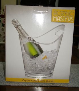 Acrylic Masters Crystal Acrylic Wine Bucket, New!