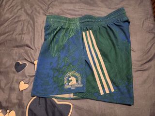 （分類：）位於 。 由 chczzzzz 提交（商品編號 1236910188，圖片 1）。簡介： 。