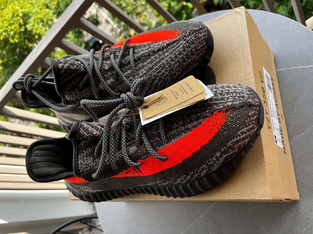 Yeezy boost 350 discount v2 bred price