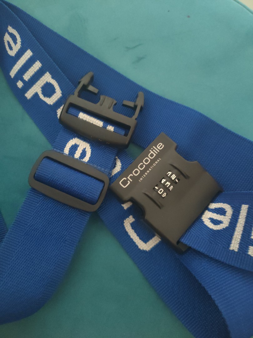 Adjustable luggage belt strap, Everything Else, Others on Carousell