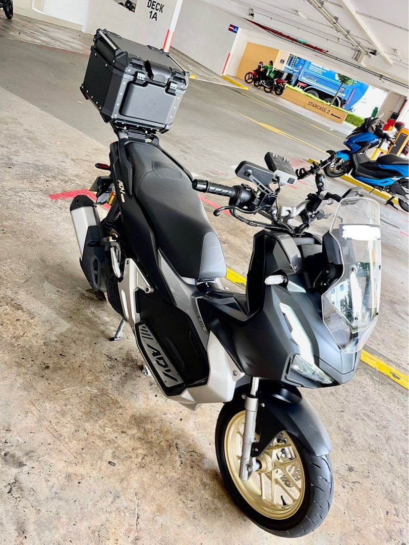 ADV 150 , Motorcycles, Motorcycles for Sale, Class 2B on Carousell