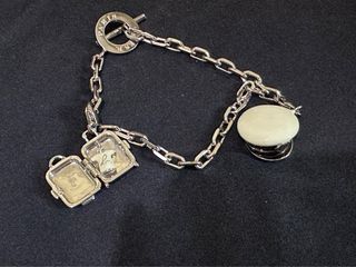 （分類：）位於 。 由 abby.cheung 提交（商品編號 1236911404，圖片 1）。簡介： 。