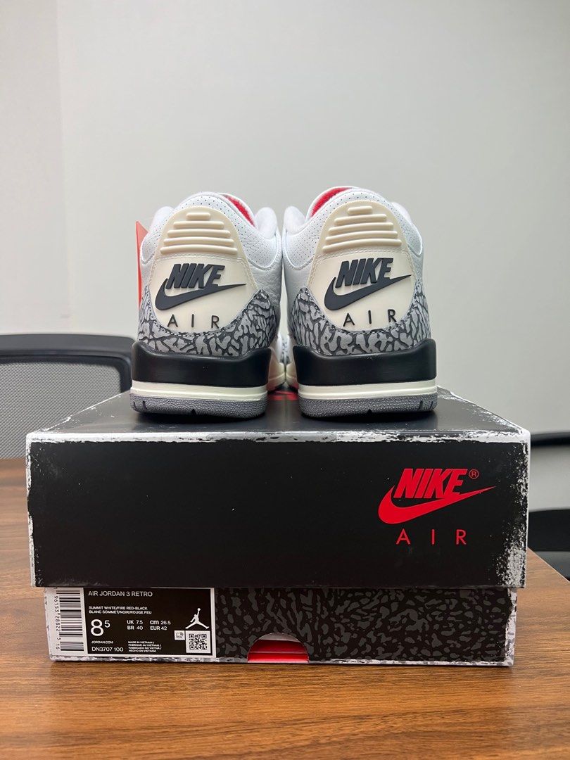 Air Jordan 3 Retro, 男裝, 鞋, 波鞋- Carousell