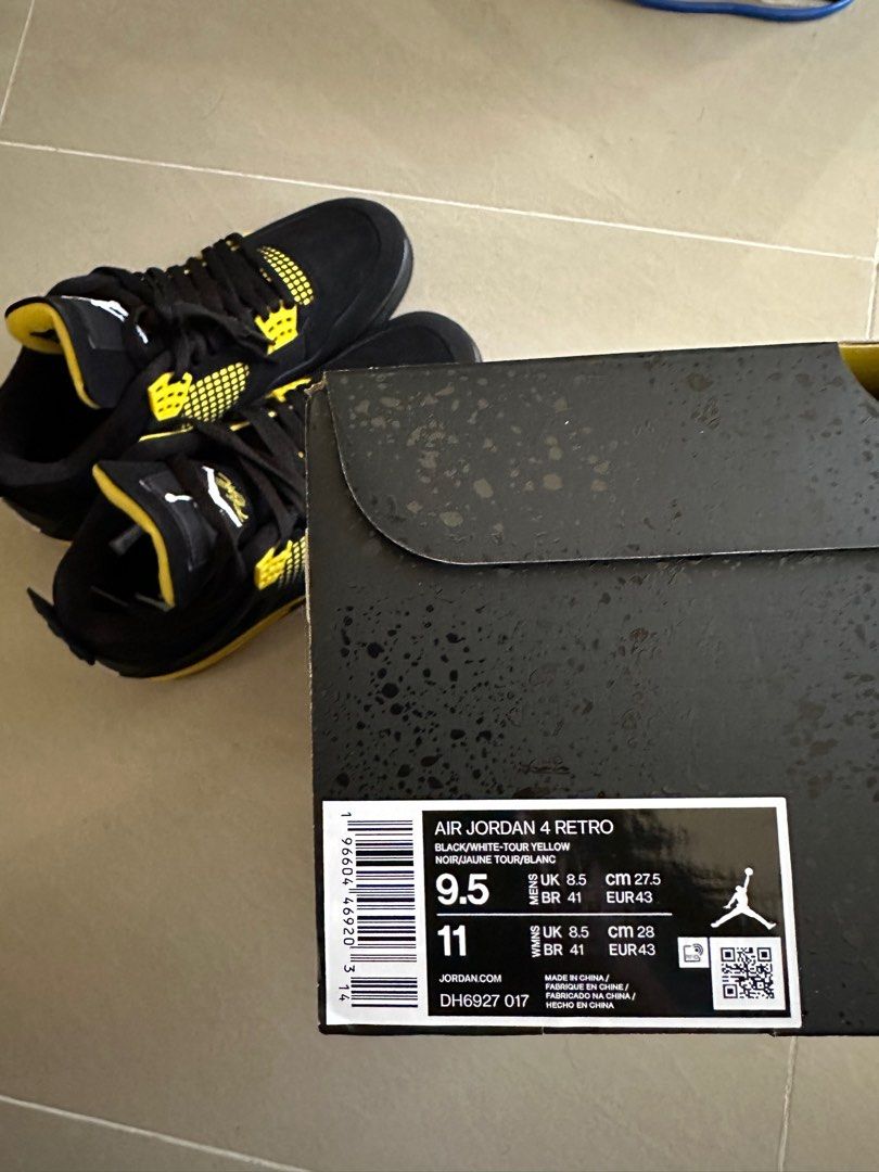 Jordan on sale retro jaune