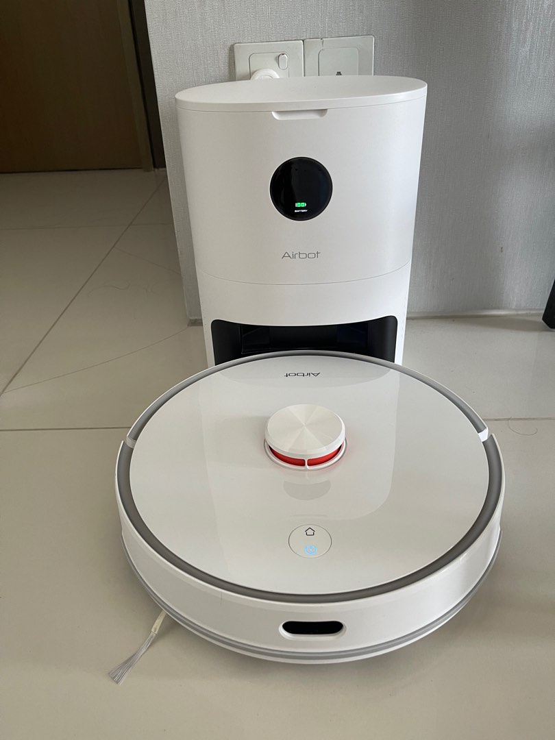 Airbot A800, Laser Mapping Robotic Vacuum cleaner with Auto Empty