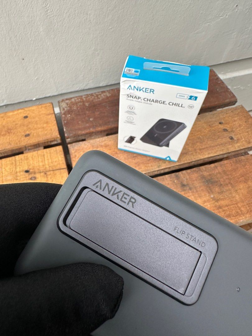 Anker MagSafe Power Bank, Mobile Phones & Gadgets, Mobile & Gadget