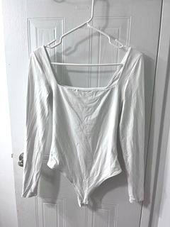 (Category: ) located in . Submitted by shopwithceee (Listing ID 1236968307, Image 1). Description: .