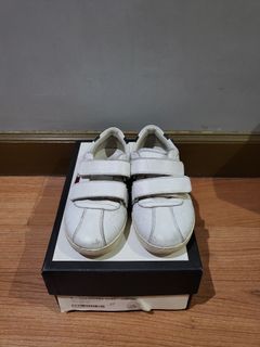 Authentic Gucci Shoes Kids size 27