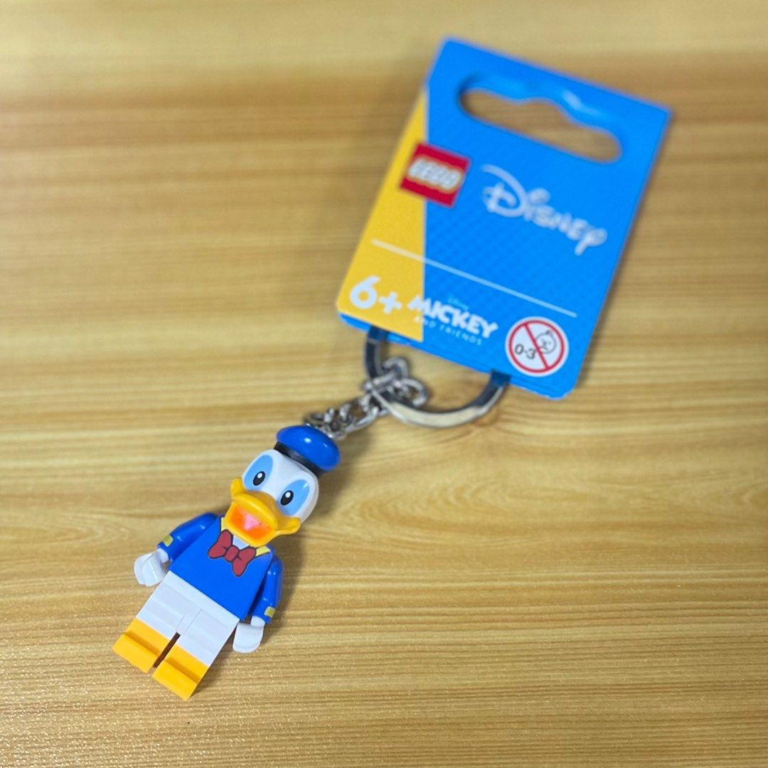 AUTHENTIC Lego Disney Minifigure Donald Duck Keychain, Hobbies & Toys
