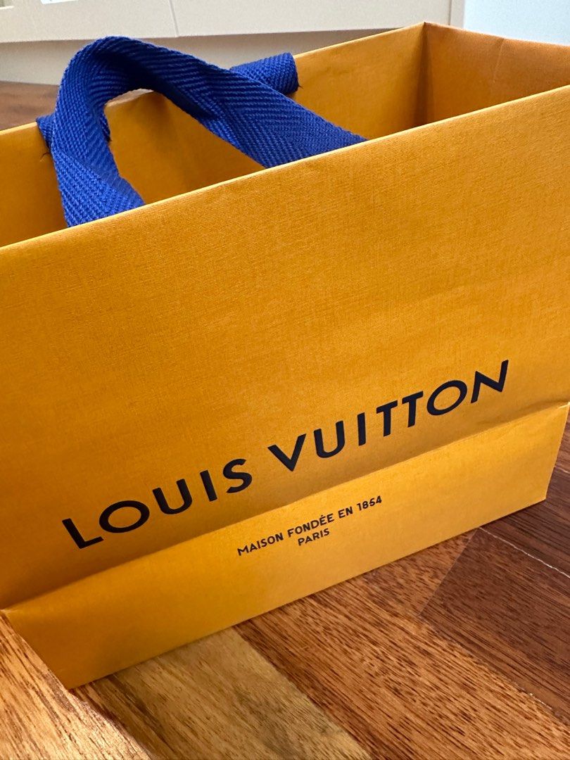 Louis Vuitton Rosalie MNG Fuchs, Luxury, Bags & Wallets on Carousell