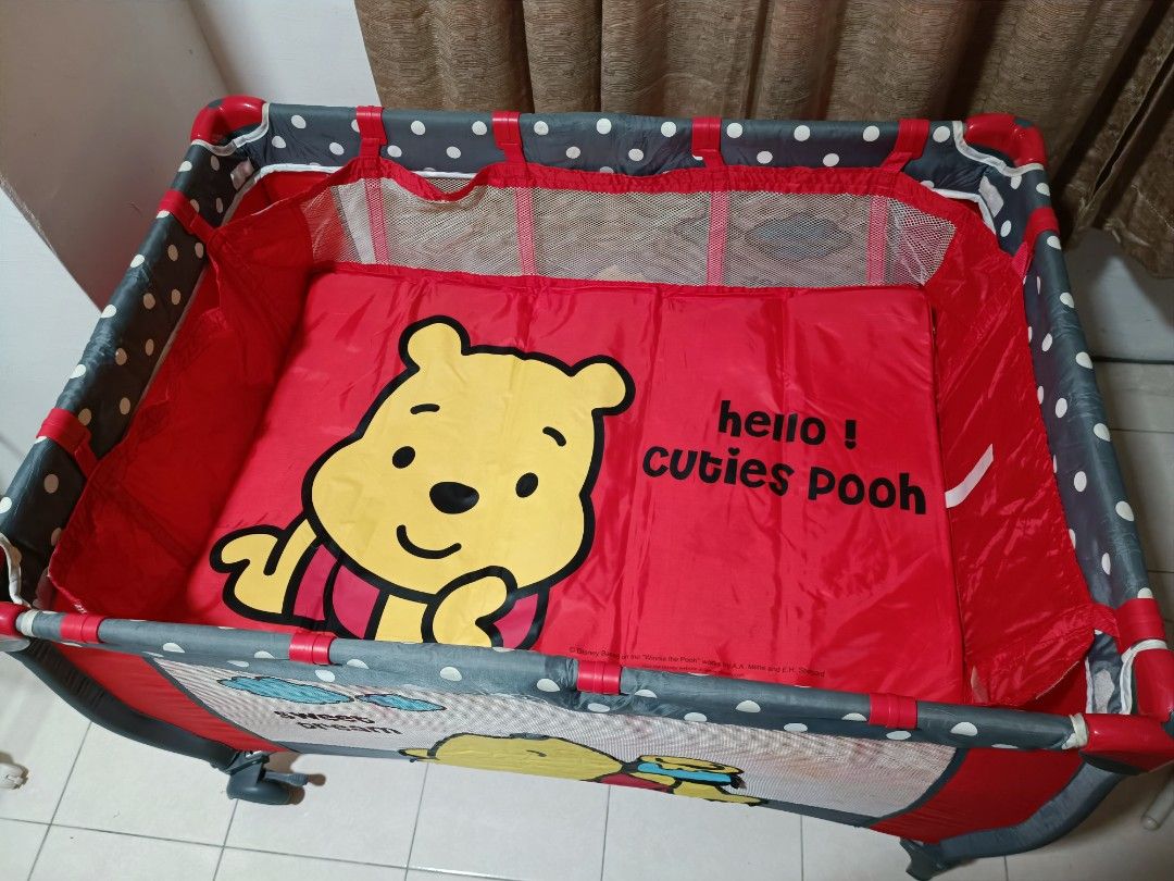 Baby Cot Disney cuties Winnie The Pooh, Babies & Kids, Baby Nursery