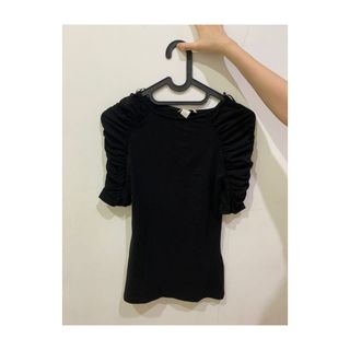 (Kategori: ) berada di . Dikirim oleh fams.clothe (ID iklan 1236813014, Gambar 1). Deskripsi: .