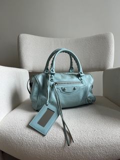 （分類：）位於 。 由 VictorMG 提交（商品編號 1236803635，圖片 1）。簡介： 。