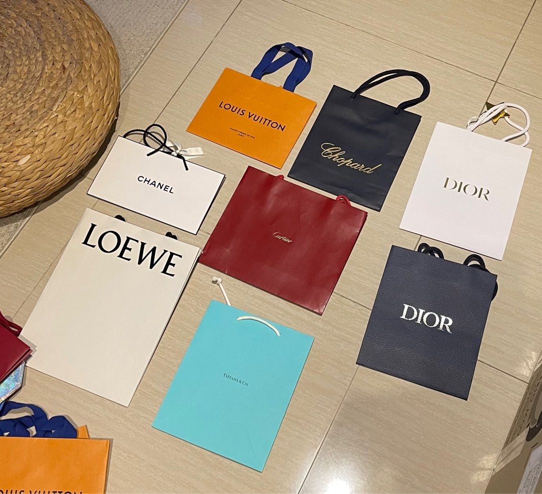 Branded paper bags, Hobbies & Toys, Stationery & Craft, Other