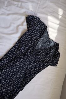 (Category: ) located in . Submitted by sarahtyr (Listing ID 1236904605, Image 1). Description: .