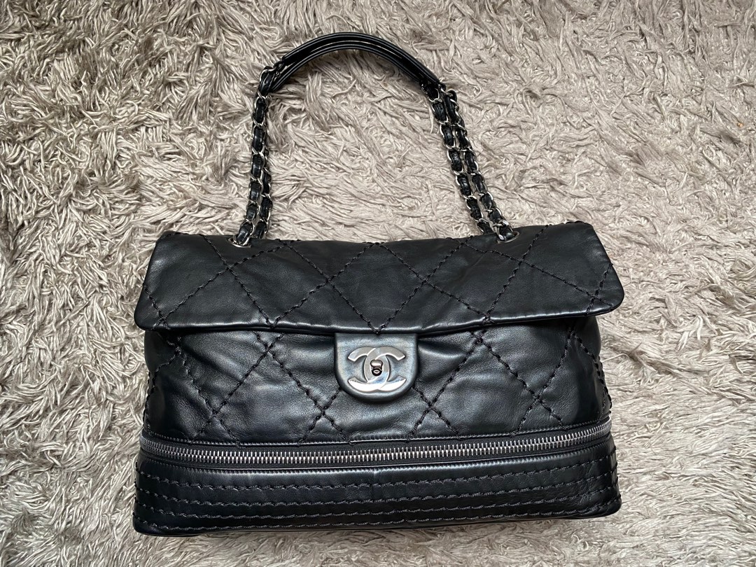 Chanel expandable clearance ligne flap bag