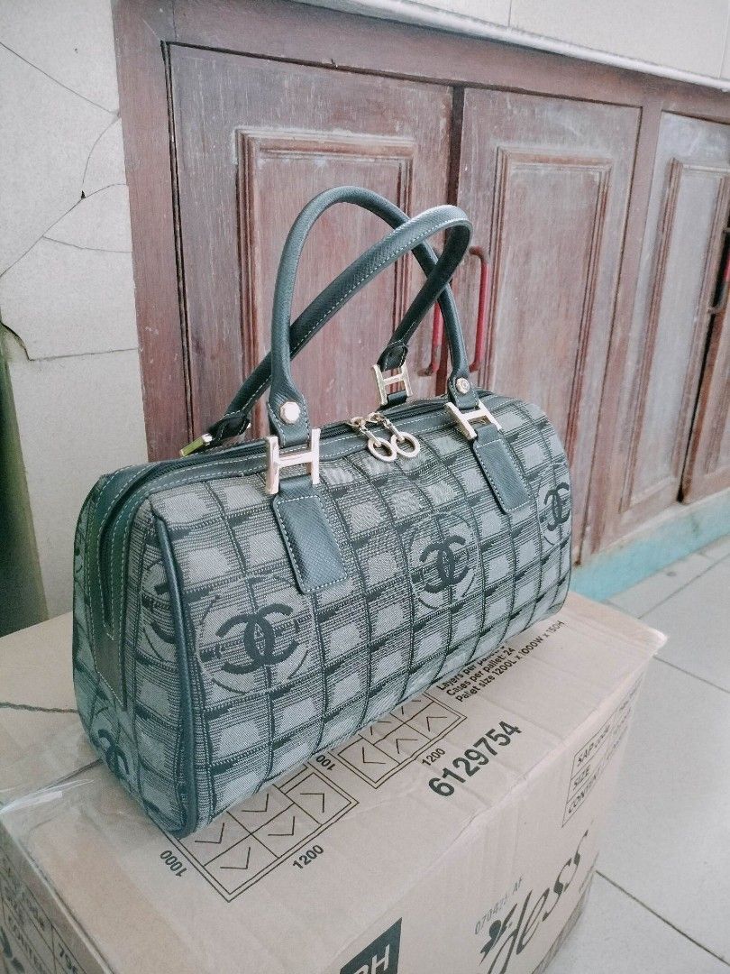 Chanel Doctor s Bag EME lang po ito