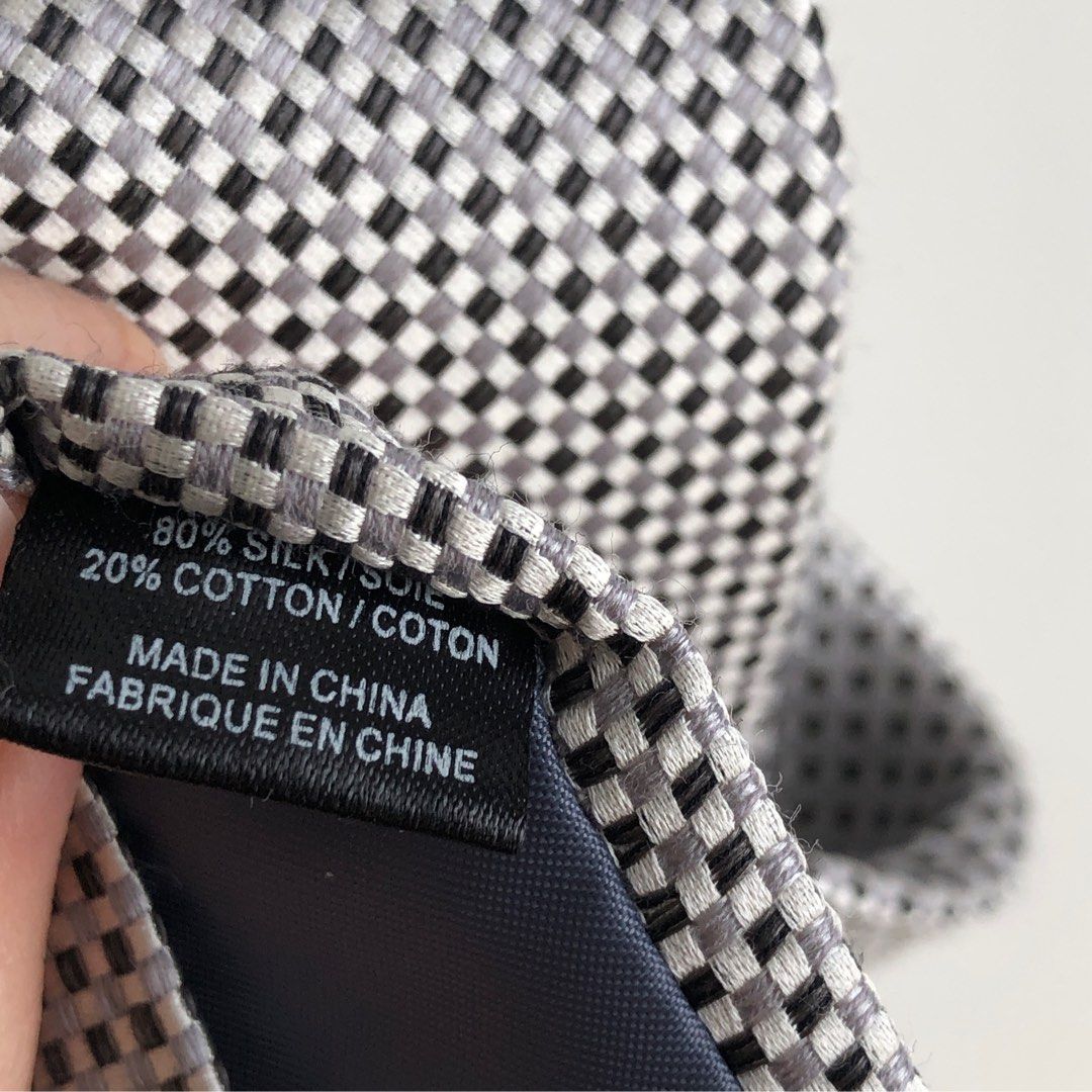 muji tie