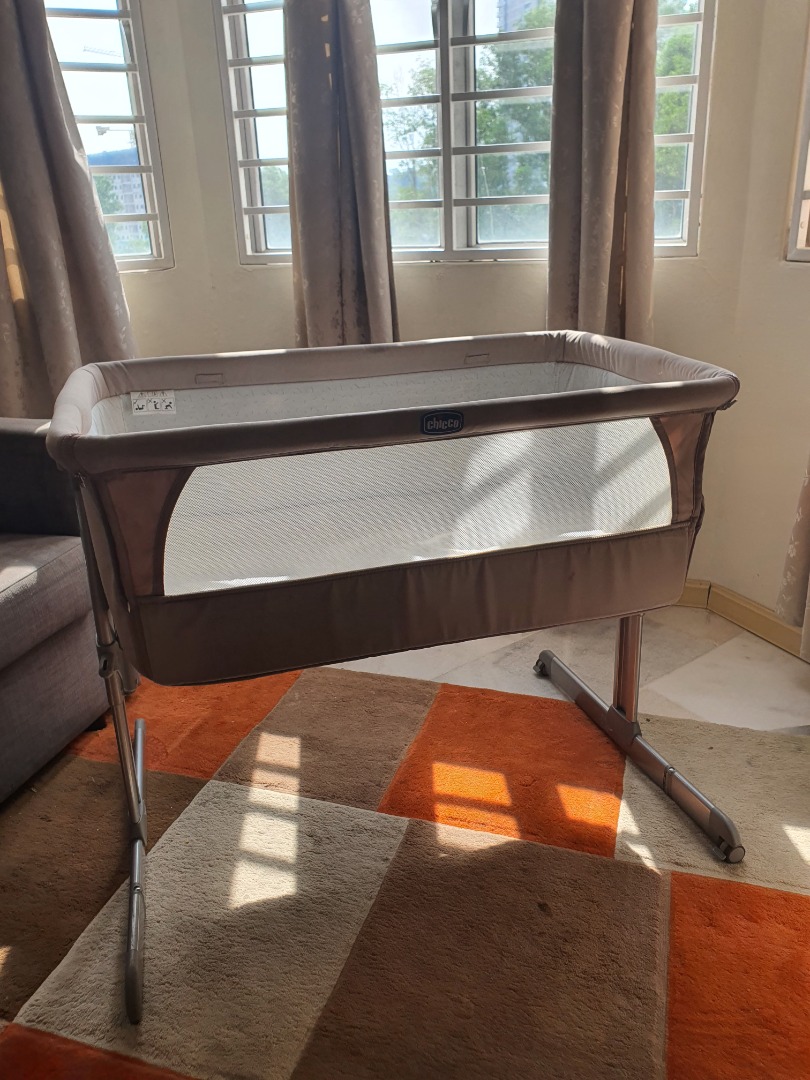 Chicco Next2Me Baby Crib / Baby Cot, Babies & Kids, Baby Nursery & Kids