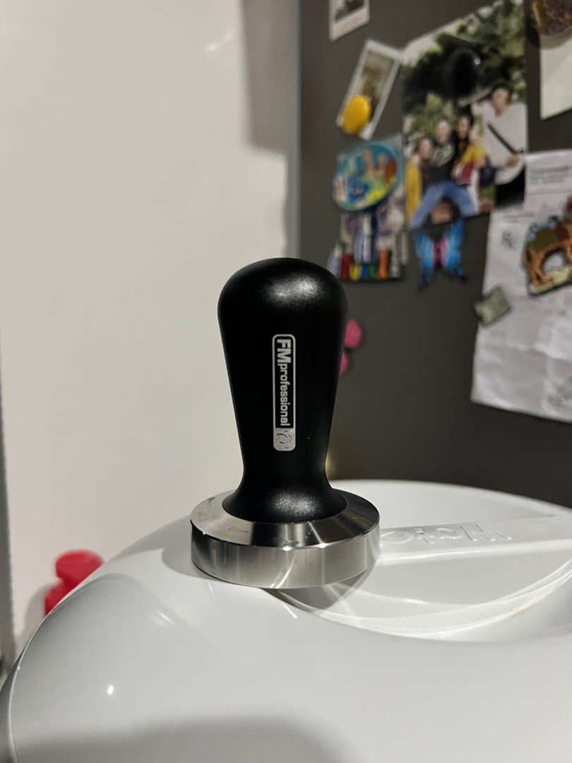 COFFEE TAMPER 58mm (Category: Coffee Machines & Makers) located in Manila. Submitted by beisebastian (Listing ID 1236891911, Image 2). Description: Rfs wrong size nabili ko.