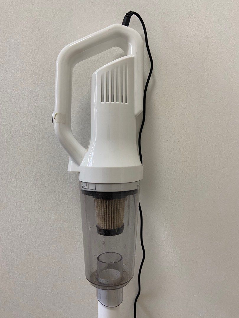 Cordless Vacuum Cleaner with Free Masks, TV & Home Appliances, Vacuum