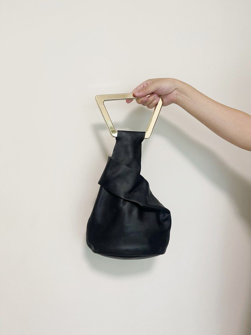Cult gaia hotsell astrea bag