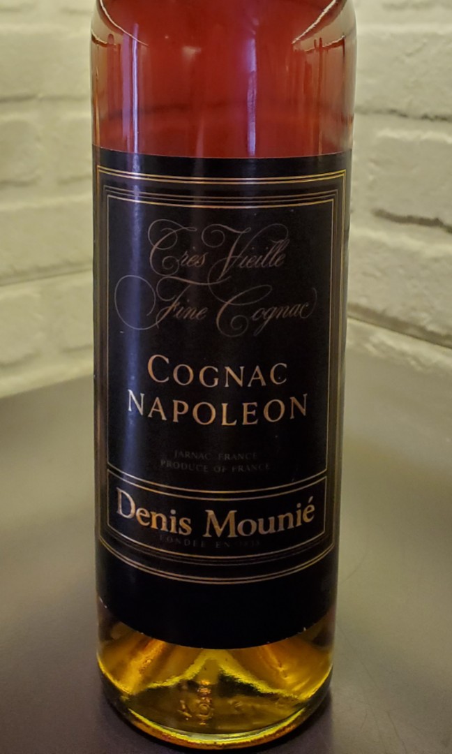 Denis Mounie Napoleon Cognac, 嘢食& 嘢飲, 酒精飲料- Carousell