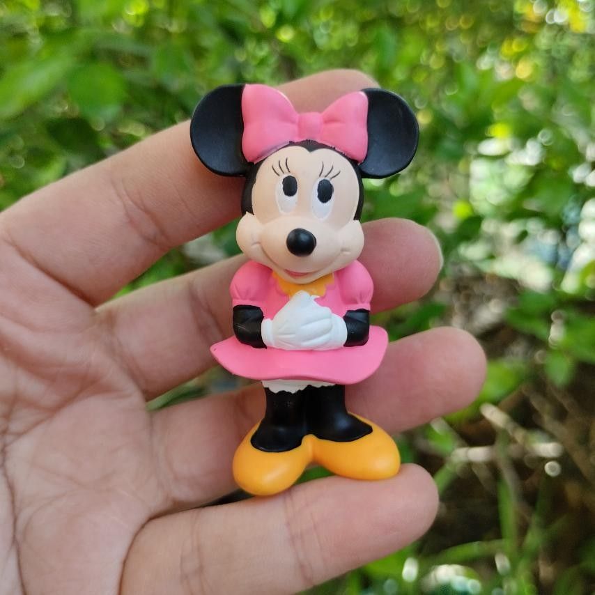 DISNEY Minnie Mouse Figure (Category: Figurines & Statues) located in Cainta. Submitted by japananikanik (Listing ID 1236801602, Image 1). Description: - Preloved - From Japan - NO FLAWS - Item on Hand ready for shipping - Great for gift/collection Prices are for the Item only SHIPPING FEE NOT INCLUDED legit seller.