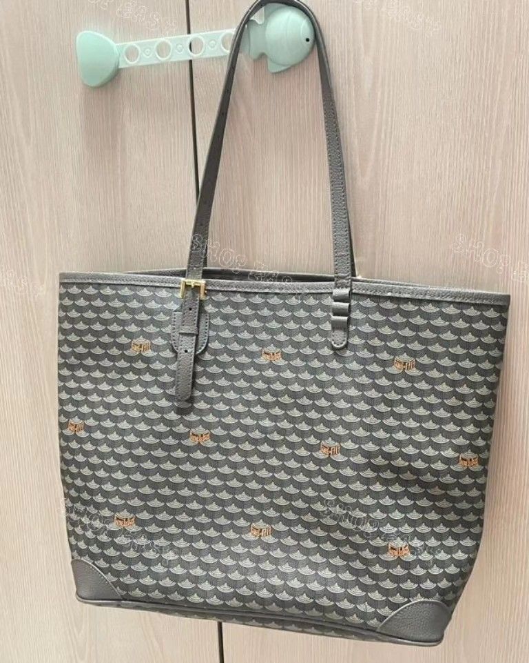Faure le deals page tote bag