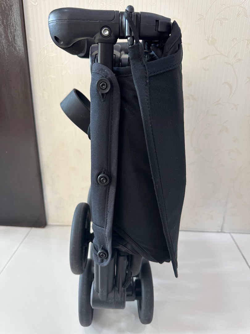 Mountain buggy nano vs gb pockit 2025