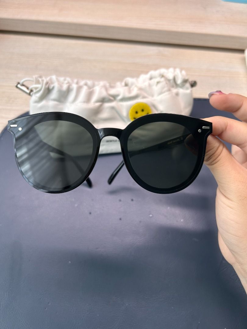 Gentle Monster East Moon Kids Sunglasses, Women's Fashion, Watches