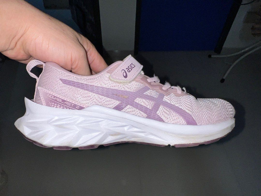 Girl asics clearance