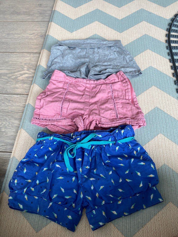 Girls size 18 top shorts
