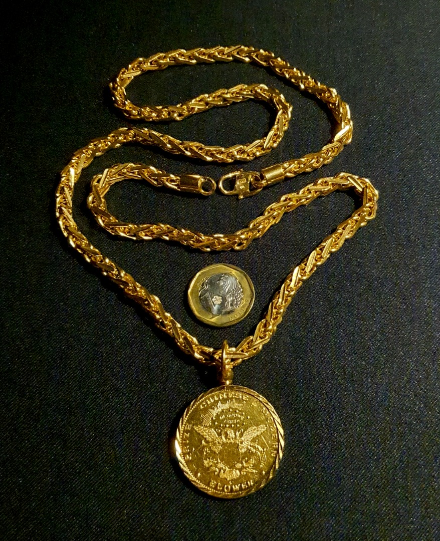 916 Solid Gold Chain Pendant Set