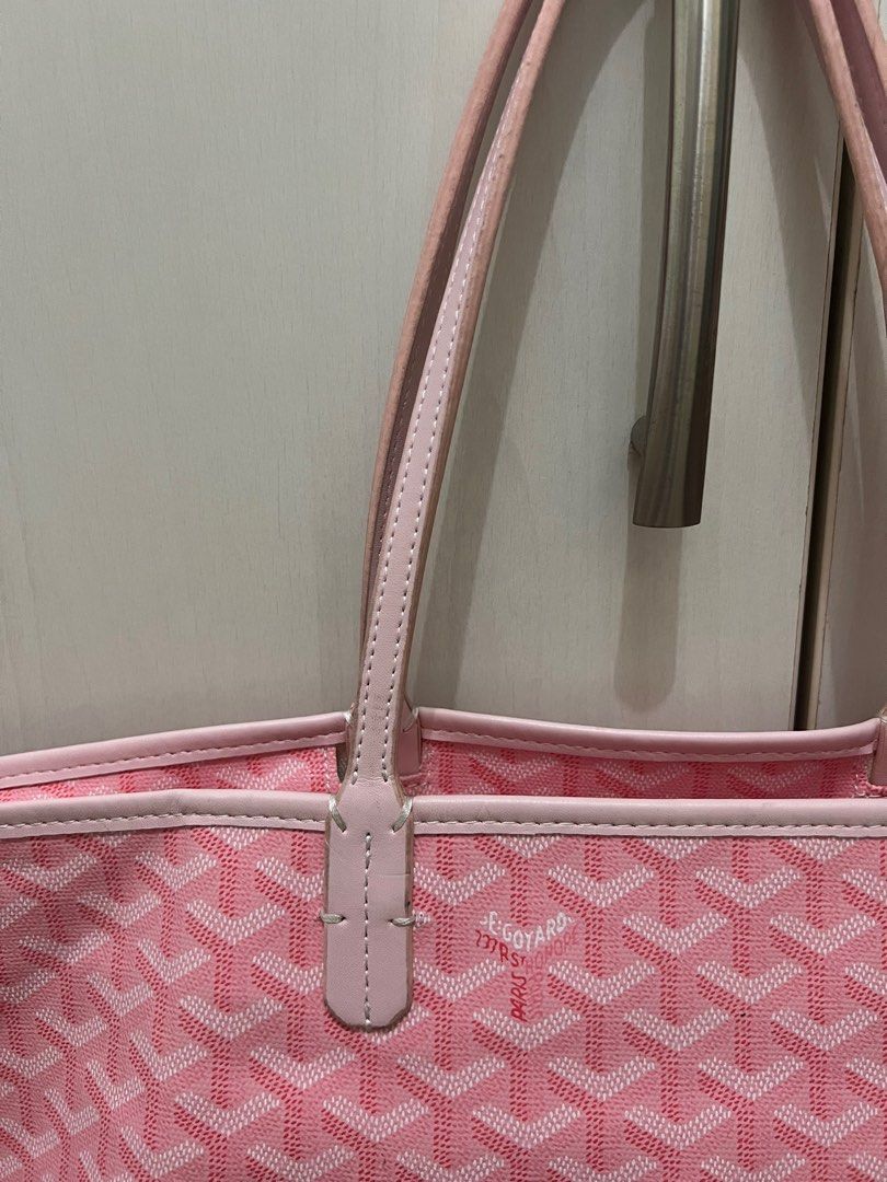 RARE LIMITED EDITION Pink Goyard Artois PM with Heart Stamping 💕, Luxury,  Bags & Wallets on Carousell