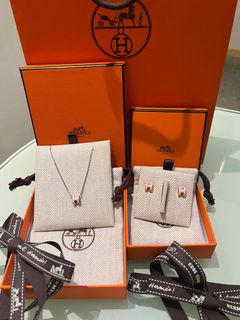 （分類：）位於 。 由 Luxurysaless 提交（商品編號 1236807834，圖片 1）。簡介： 。