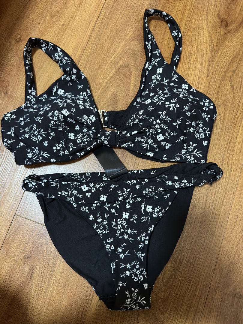 H&m swimsuit on Carousell