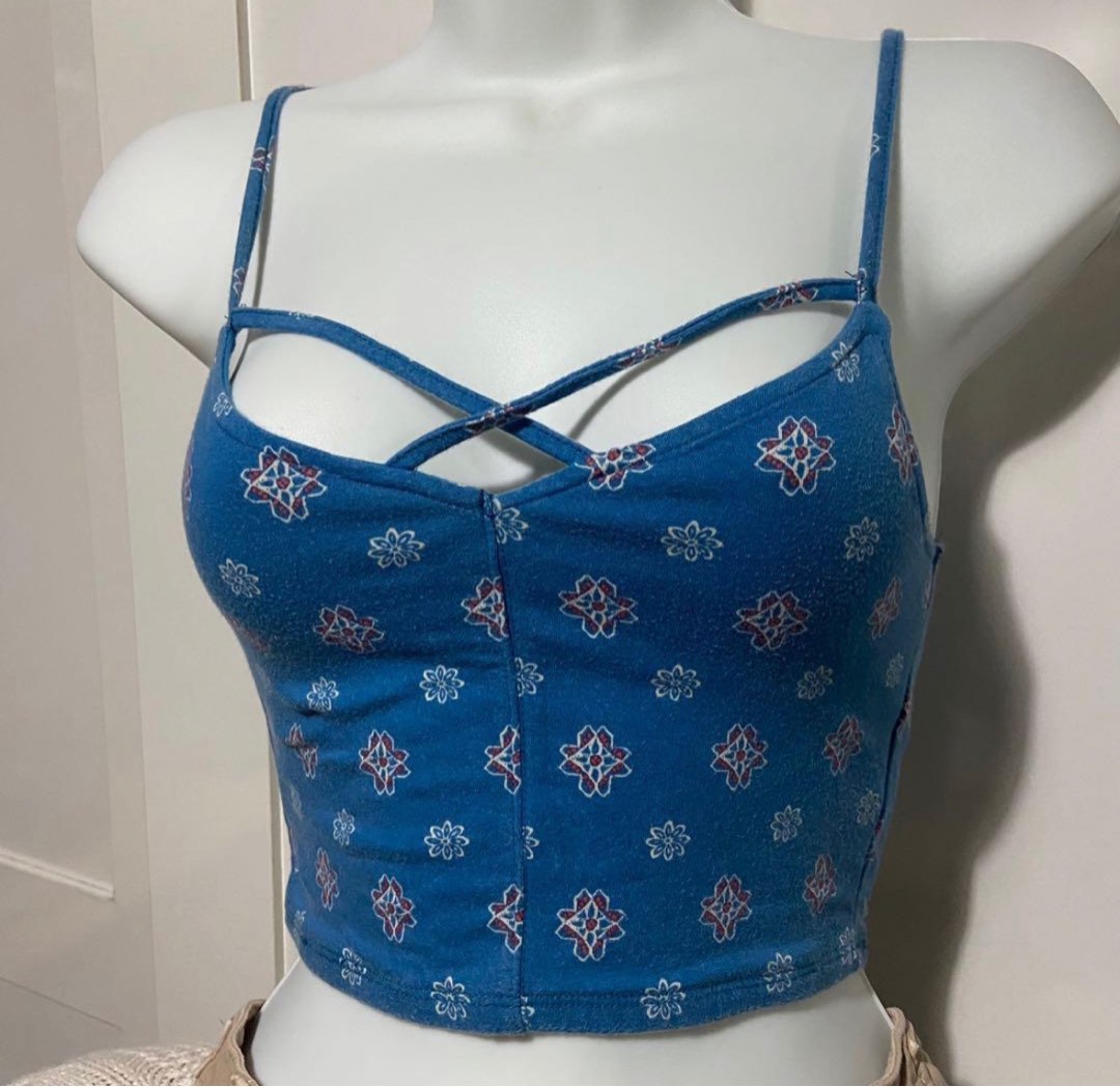 Hollister Blue Crop Top Women s Fashion Tops Sleeveless on