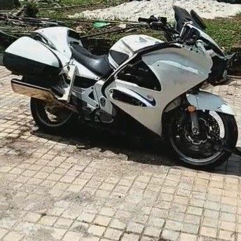 Honda st1300 sales fairing parts
