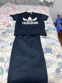 （分類：）位於 。 由 esftt 提交（商品編號 1236907490，圖片 1）。簡介： 。