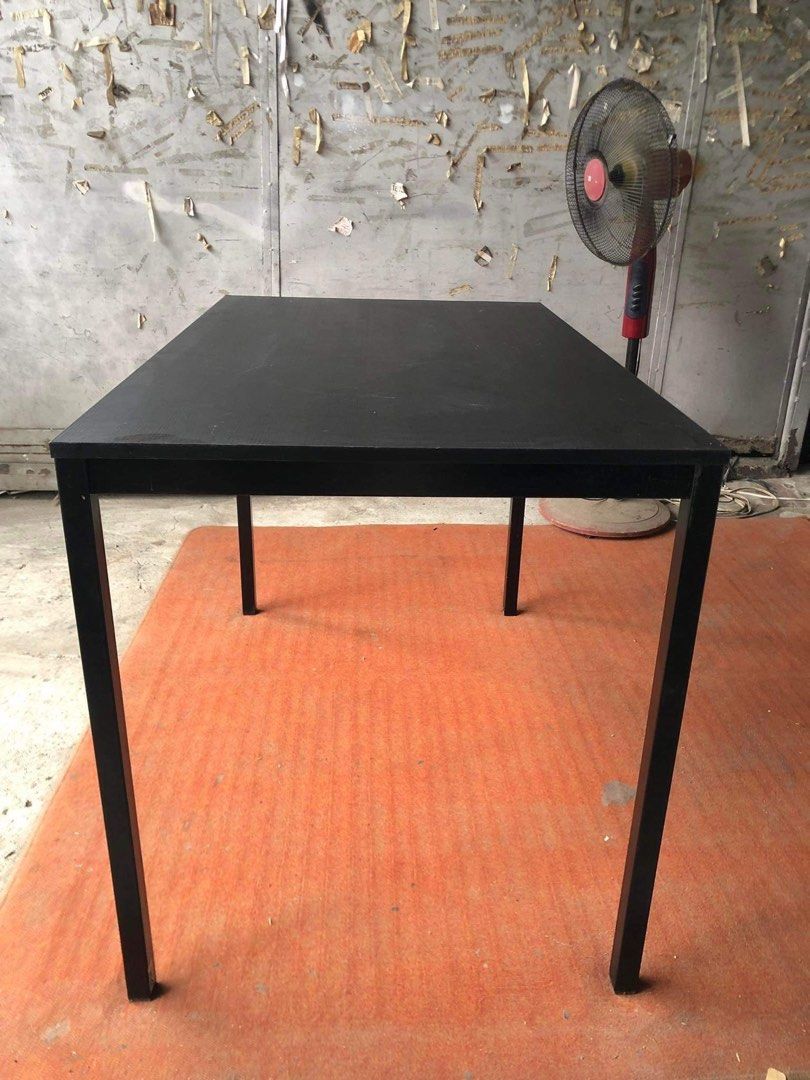 Ikea tarendo black dining table 44L x 27W x 29H inches Steel legs Solid