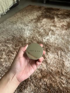 (Category: ) located in . Submitted by closetbylex (Listing ID 1236865000, Image 1). Description: .