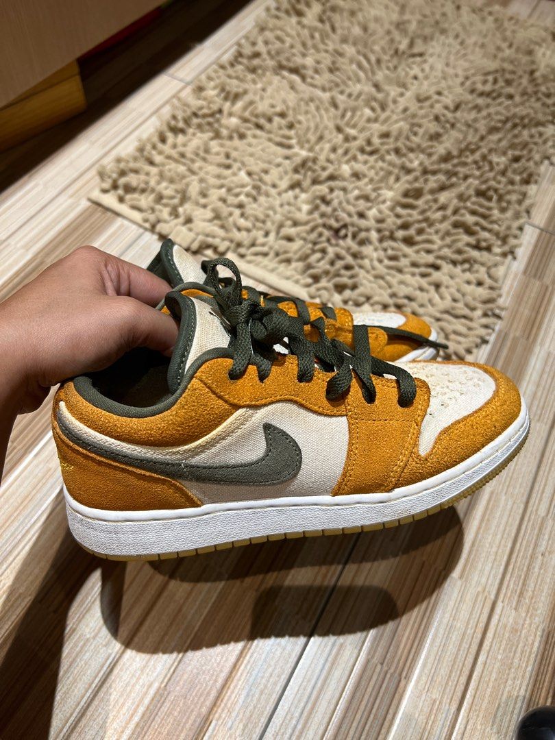 JORDAN 1 x Stephen Curry shoes Women s Fashion Footwear