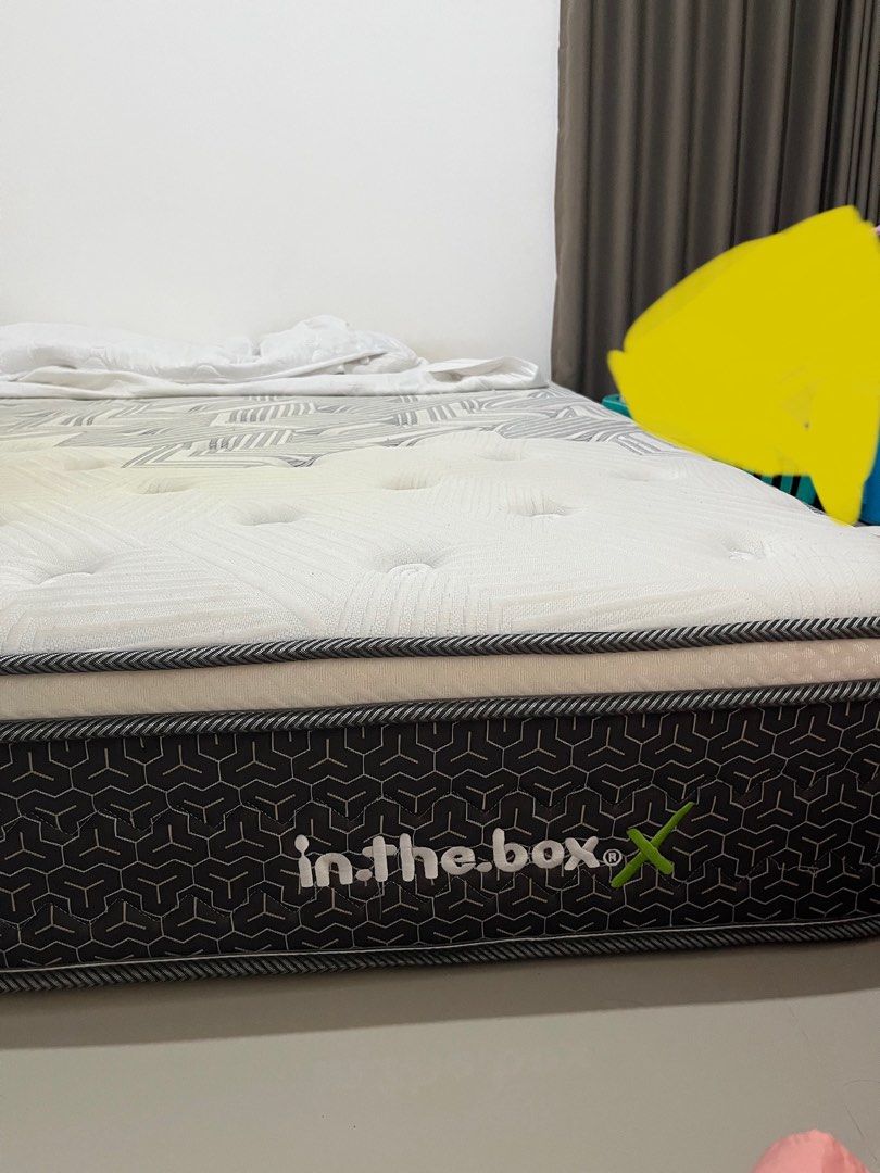 Kasur Spring Bed In The Box X (Plush Top) 180x200 on Carousell