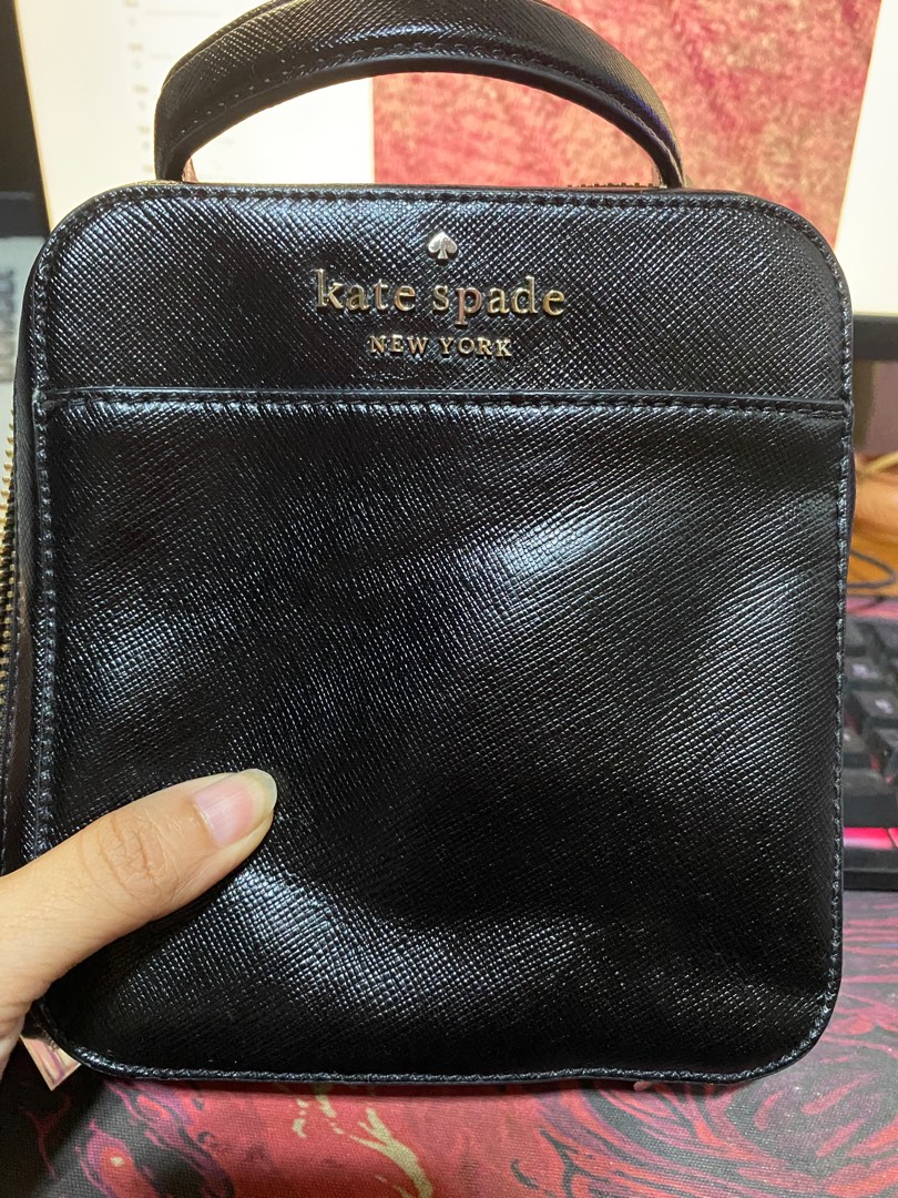 Kate spade daisy vanity crossbody bag, Luxury, Bags & Wallets on Carousell