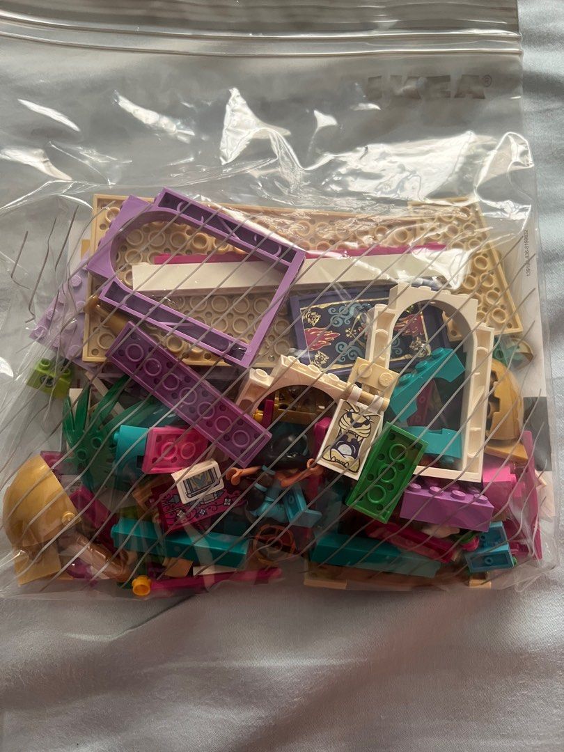 Lego top friends aladdin