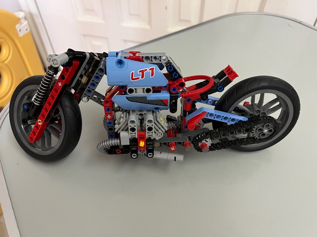 Lego Street Motorcycle 42036, 興趣及遊戲, 玩具& 遊戲類- Carousell