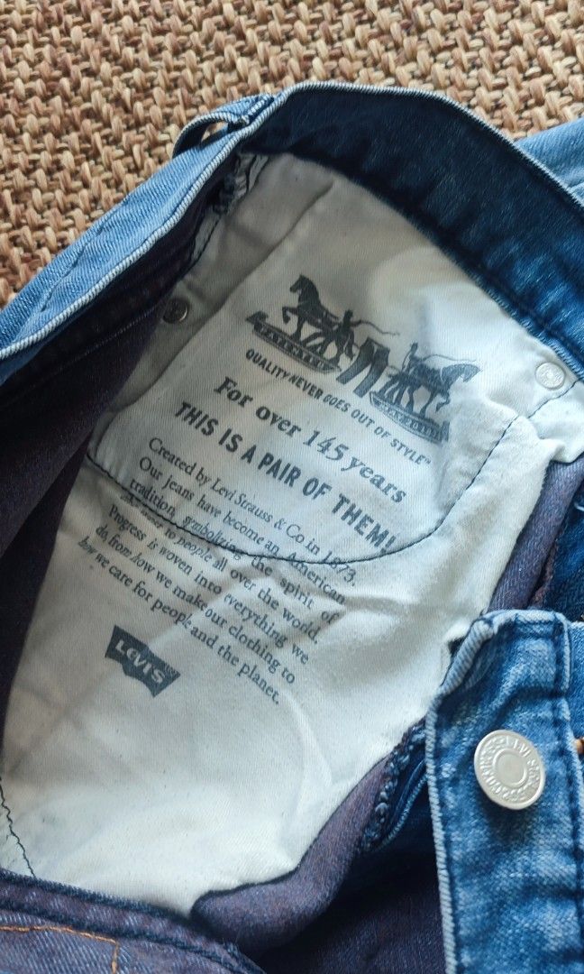 Levi Strauss 512